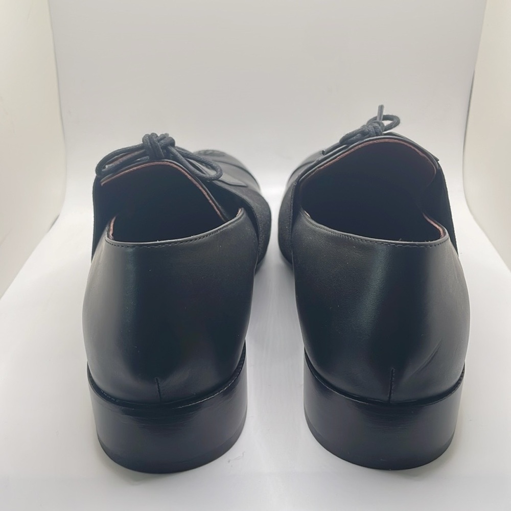CHANEL Uniform Lace-up Oxfords - Picture 3 of 15